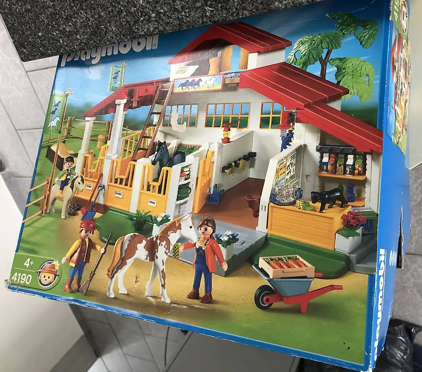 Play Mobil Reitstall