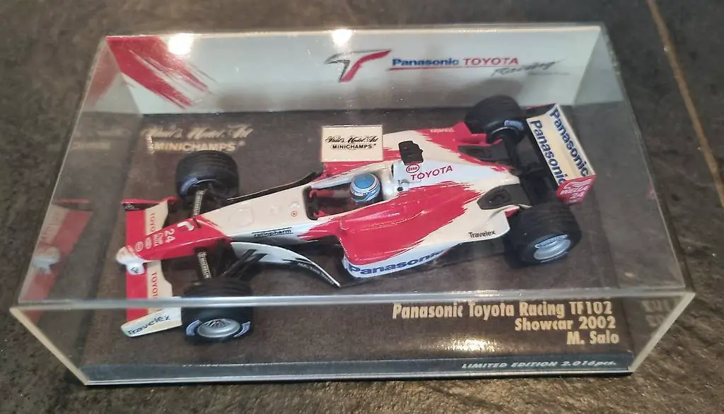 Panasonic Toyota Racing TF102 1:43