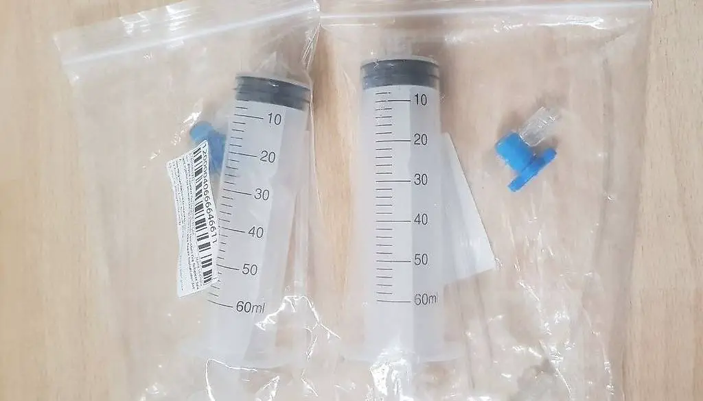 60ml Spritze mit Gewinde |NEU