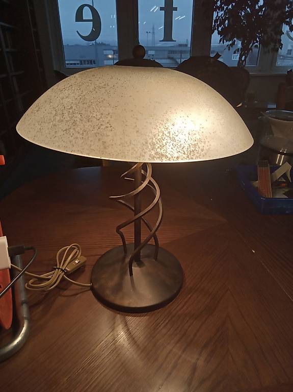 Tischlampe