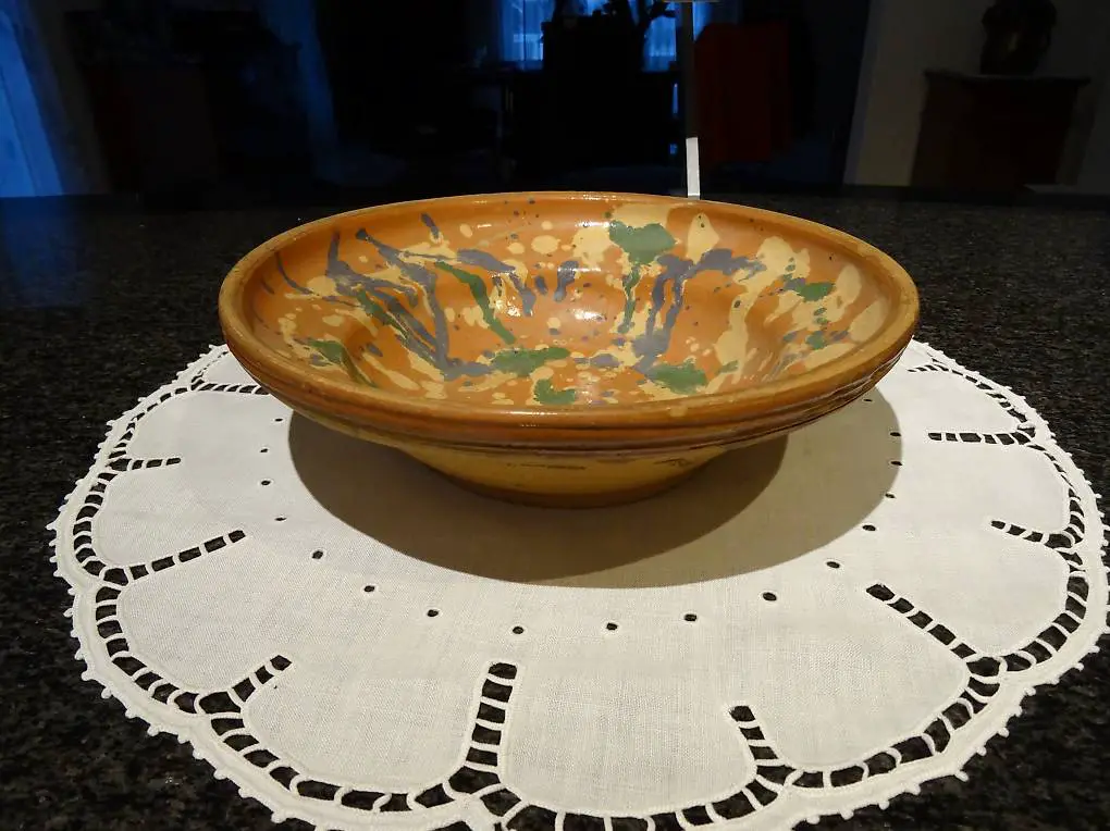 Alte Schale mit besonderer Herkunft und Geschichte...