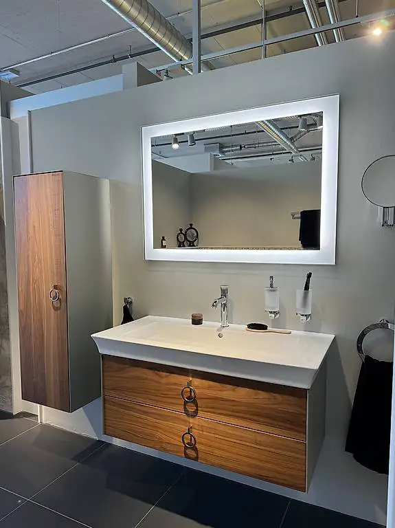 Duravit White Tulip Badmöbelset (Listenpreis 11449.-)