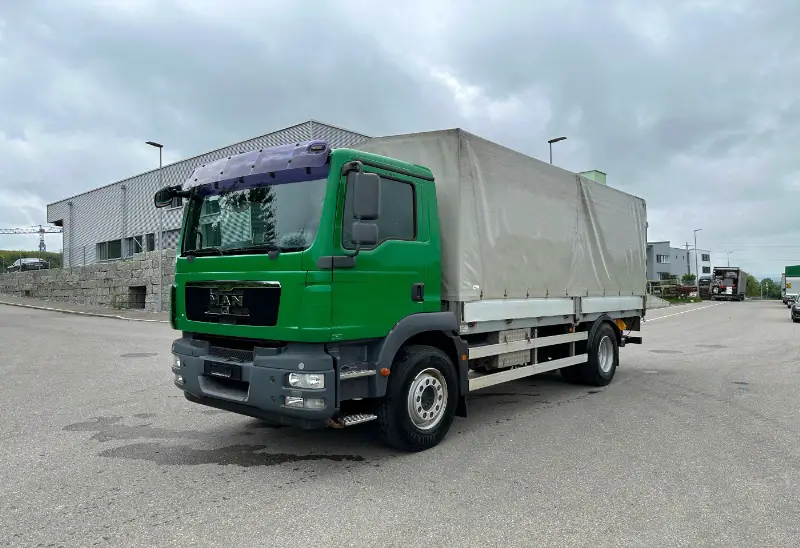 MAN, TGM 18.290 4x2 Blache/HB, Brücke-Verdeck