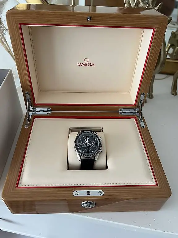 Omega Speedmaster Professional Moon Phase