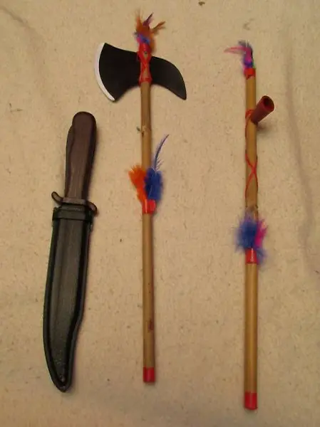 Neuwertige? Indianer-Accessoire