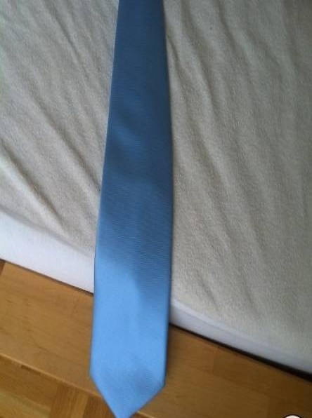 Superbe cravate bleue