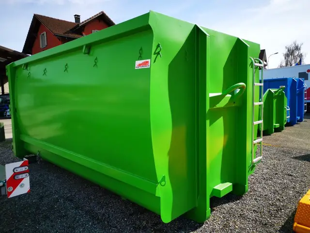 Spantenfreie Abrollcontainer - AB LAGER, Container