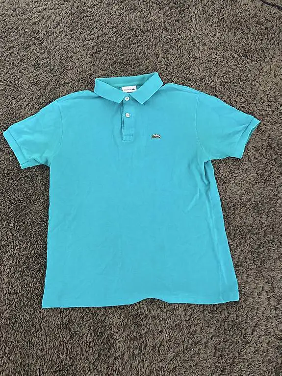 Lacoste polo