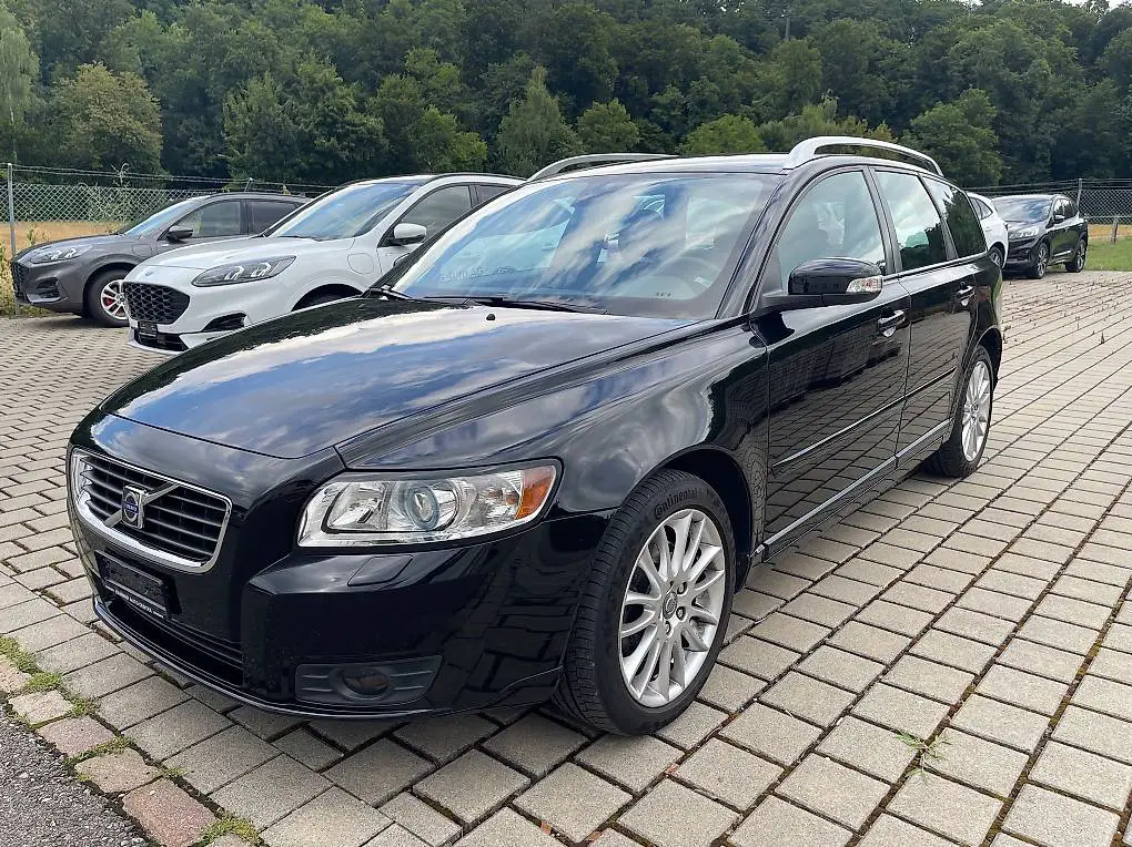 volvo v50 2.0d summum