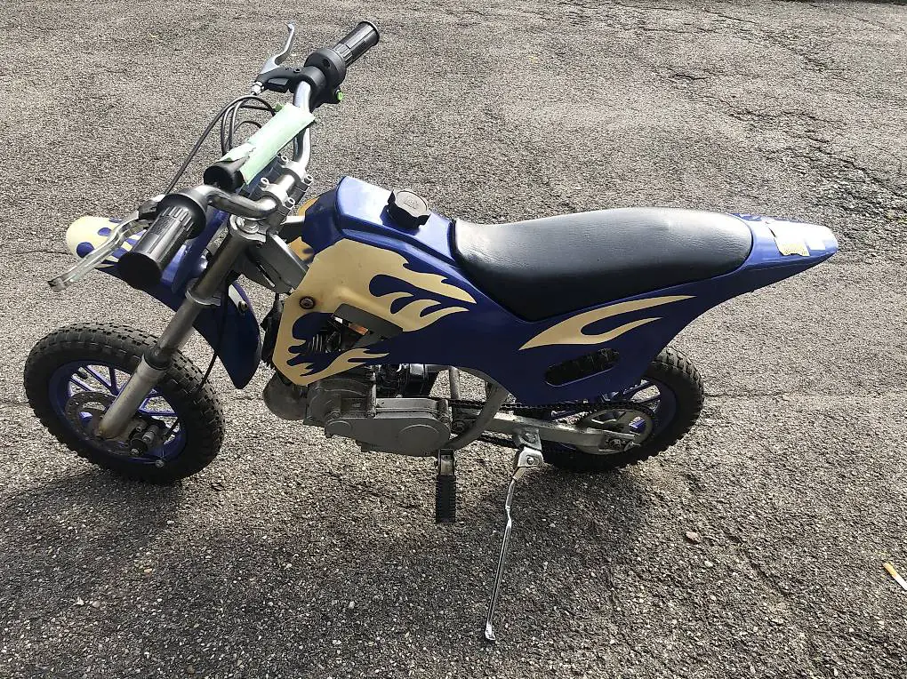 Kindermotorrad mit Benzin