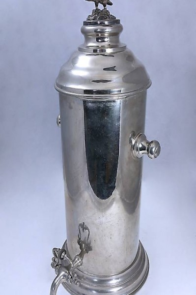  Gastro Thermoskanne, teilversilbert | Gross und schwer