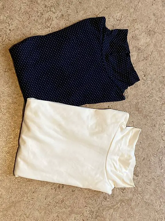 2 Rollkragenpullover Grösse 134/140