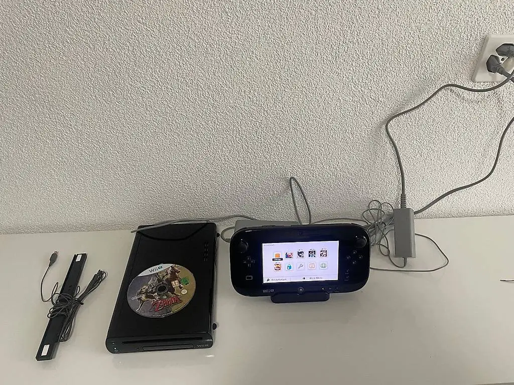 Nintendo Wii U Konsole mit Zubehör und Spiele