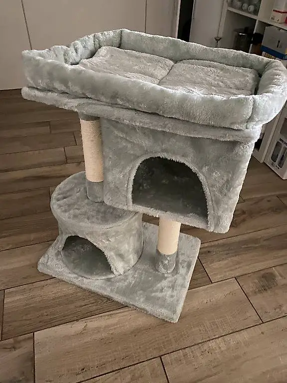 Kratzbaum neu gratis