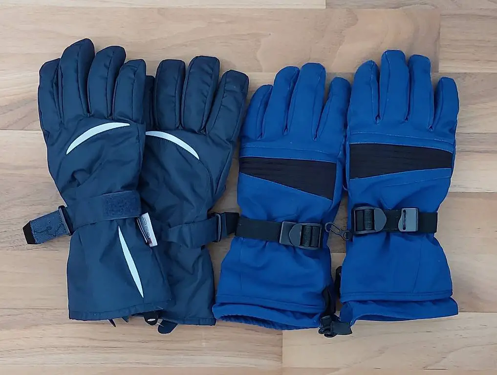 2 Paar Winterhandschuhe (1 NEU,1 gebr.) , Gr134/152, Gr7.5