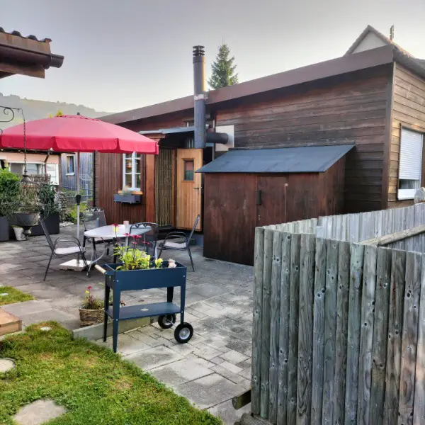 Mobilheim mit 2 Chalets