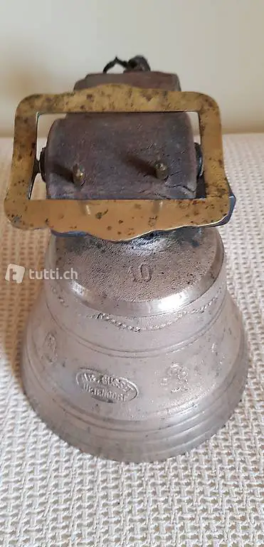 Gusset-Glocke/Schelle mit Lederriemen