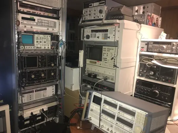 Repariere Ihre Funkgeräte / Empfänger / Alle Marken HAM / CB