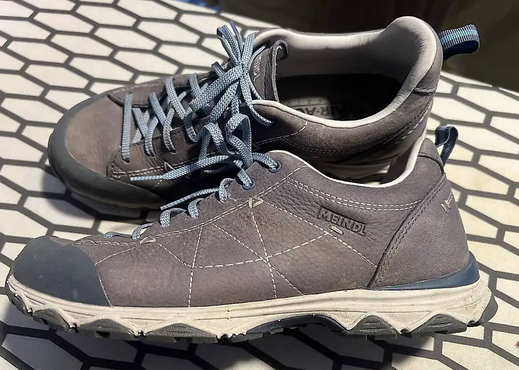 Meindl Trekkingschuhe Wanderschuhe Blau 41