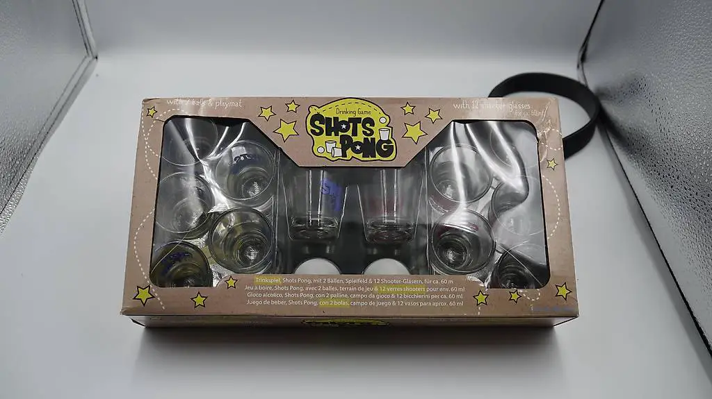 Trinkspiel, Shots Pong neu ungeöffnet