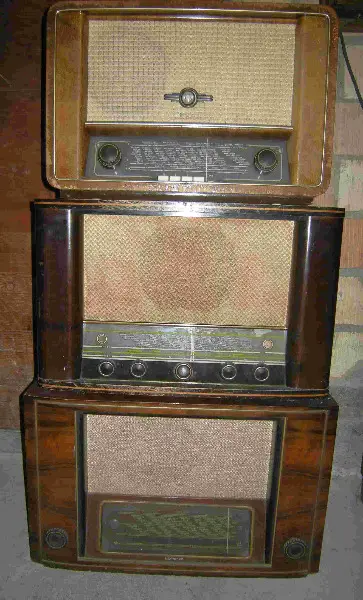 Konvolut antike Röhren - Radios: 3 Stk aus den 40er-Jahren