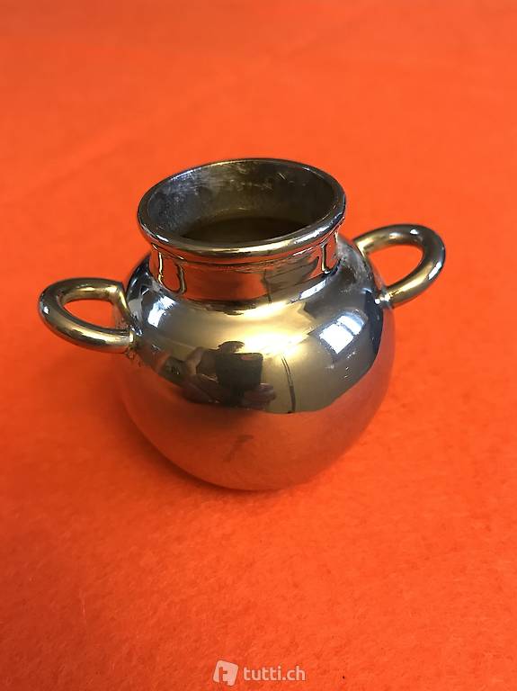 superbe petit vase argenté