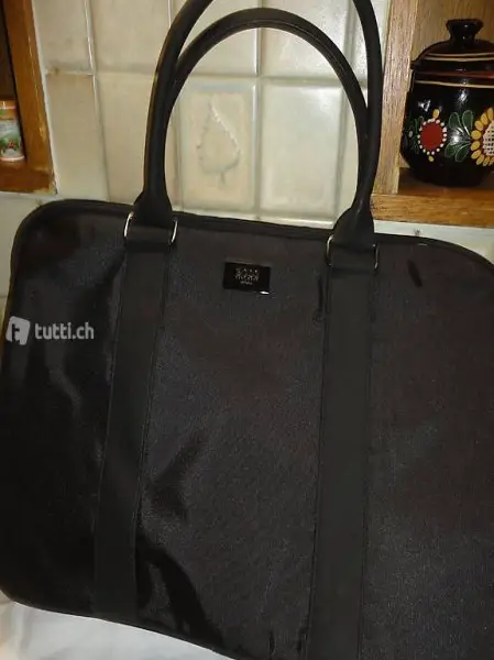  Tasche von Boss neu
