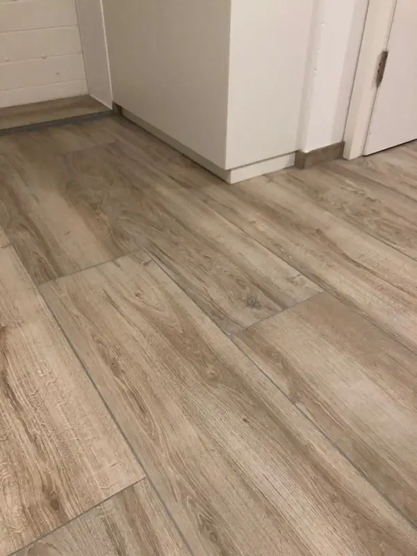 Boden Keramikplatten mit Holzoptik Rovere