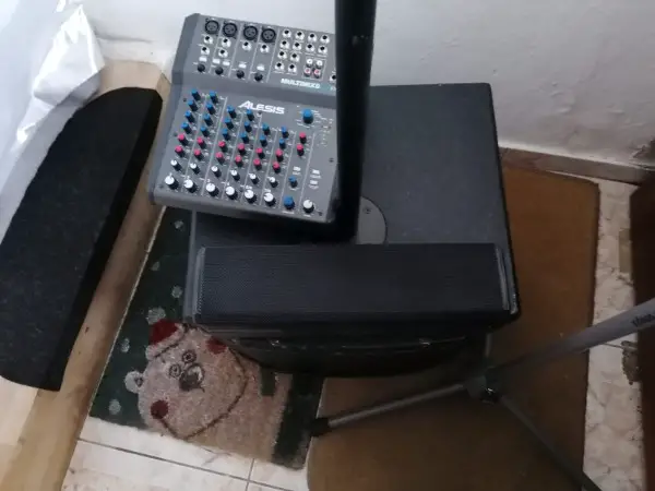 PA Anlage DB ES 503, Mixer und Microfon