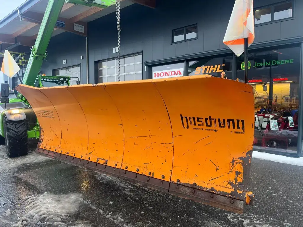 Lame à neige Boschung MF7.3