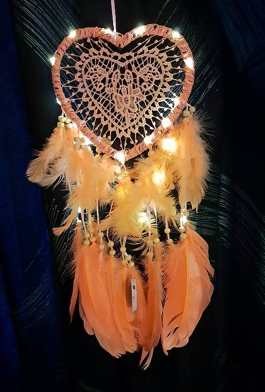 HERZ Traumfänger mit Lämpli - Neu