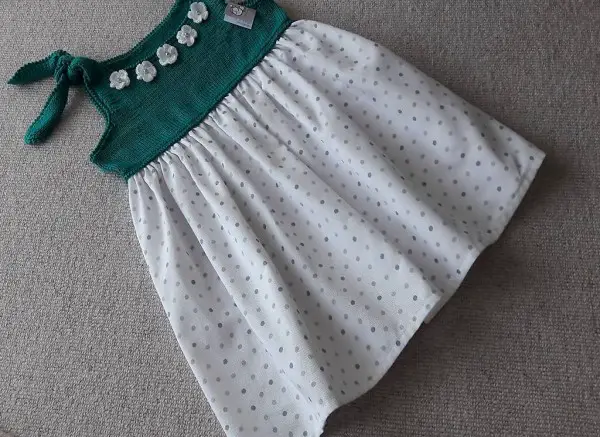 Sommerkleidli petrol/weiss