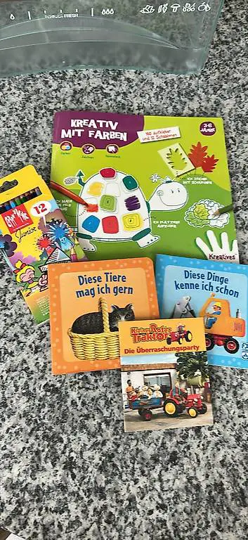 Büechli und Holzfarben