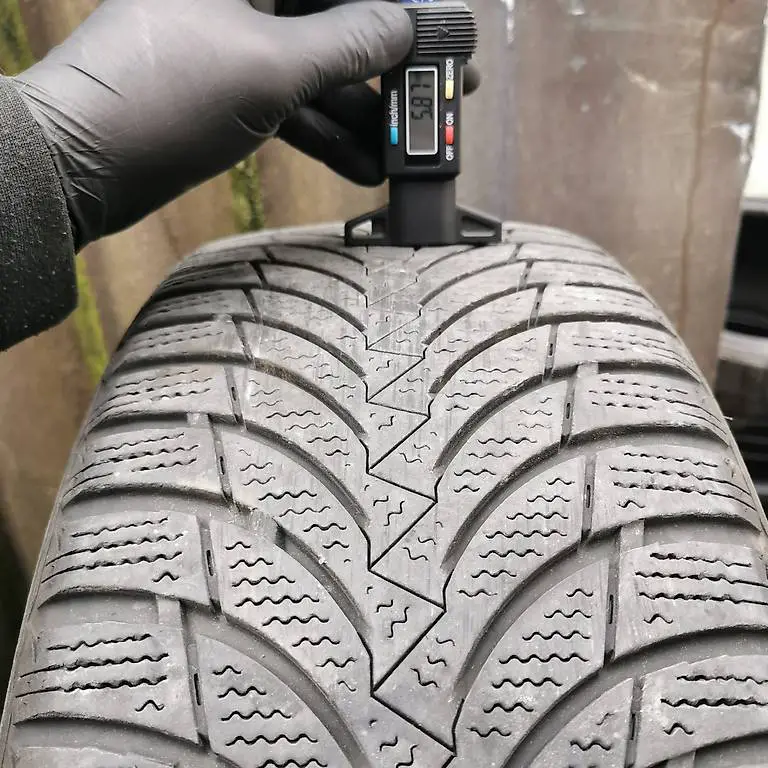 205/55-16 (2055516) Winter Nexen (Stückpreis)