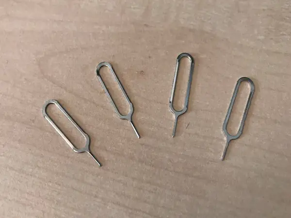 Apple Sim-Card Nadel/Tool 4 x ein Preis