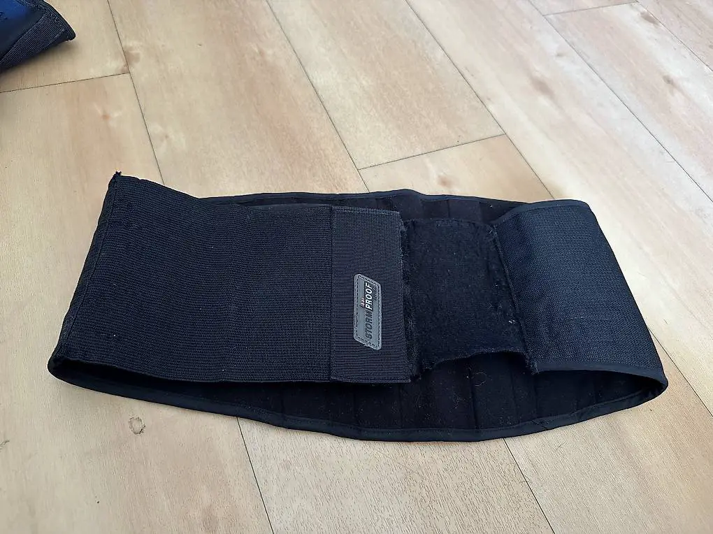 Nierengurt Motorrad. Storm Proof