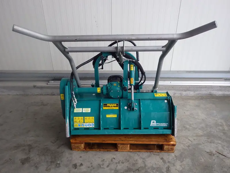 Forstfräse / Fraiseuse forestière Pfanzelt