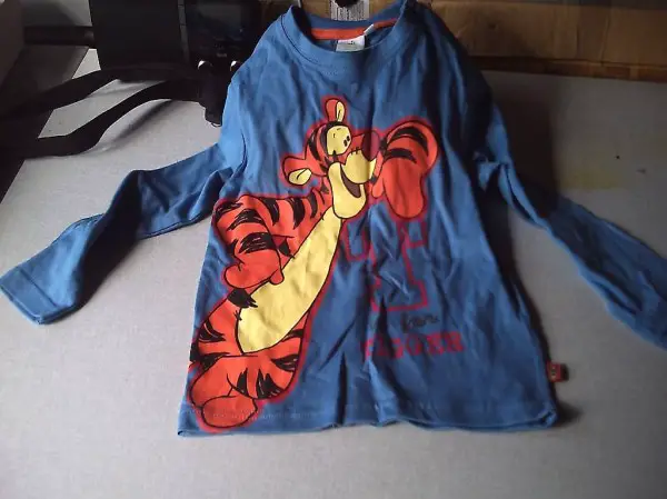 T-Shirt langarm Grösse 98 NEU