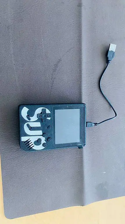 Retro Handheld Spielekonsole