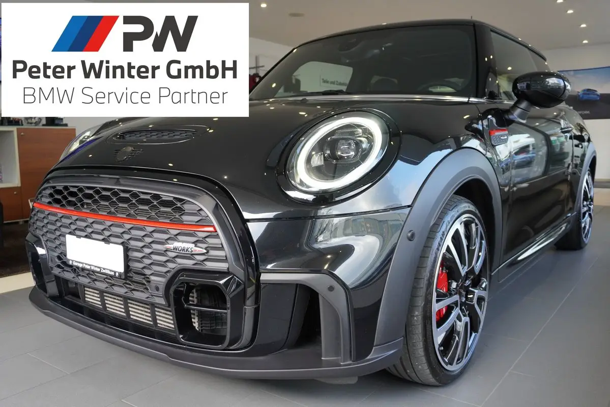 MINI Cooper John Cooper Works Steptronic