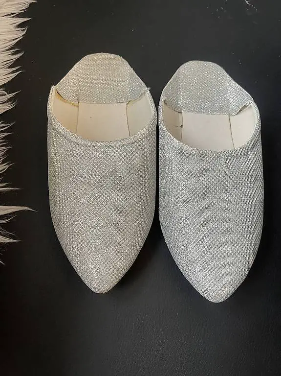 Hausschuhe silberglitzer Gr. 33 aus Marokko