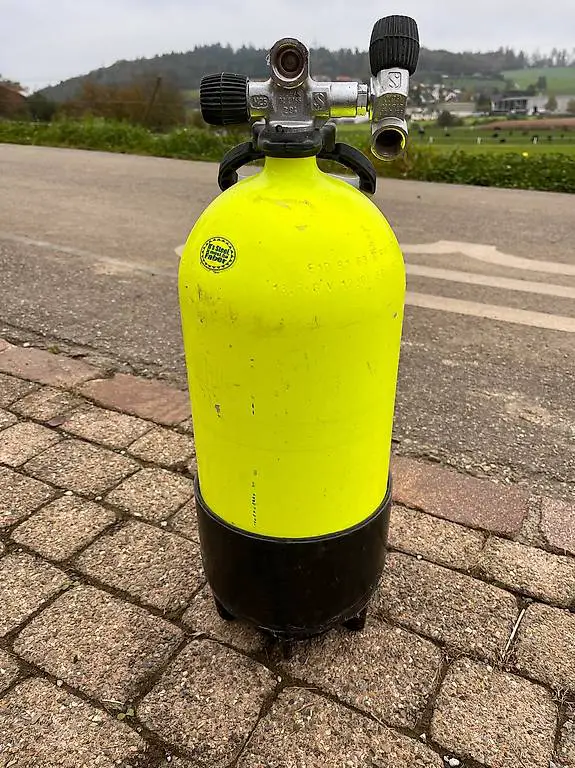 Tauchflasche 12L Gelb Stahl