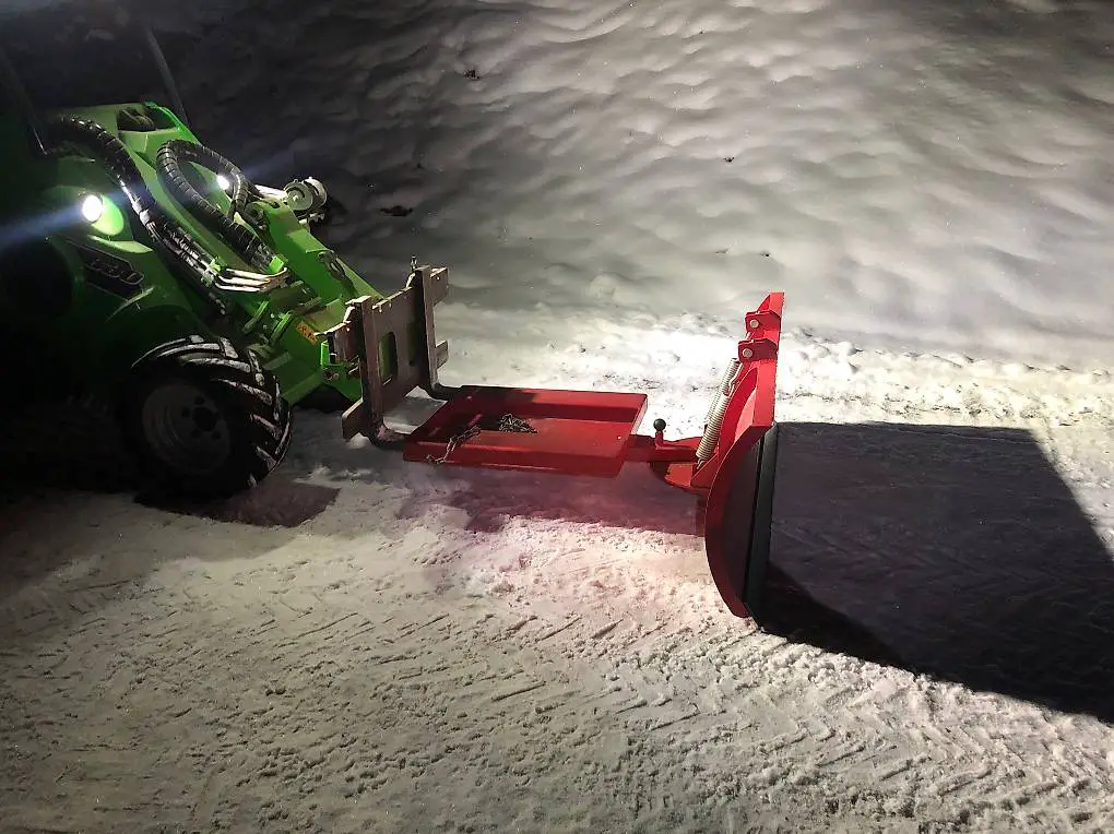 Schneepflug Erismann