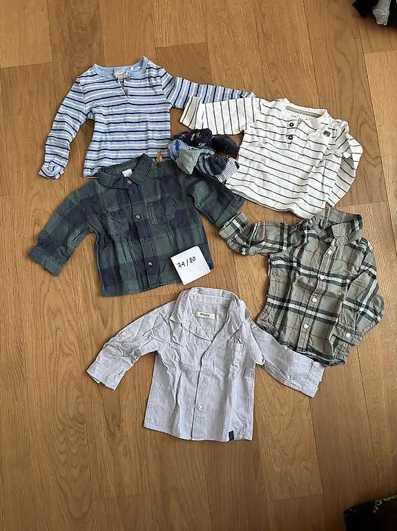 Kleiderpaket Baby Junge Grösse 74/80