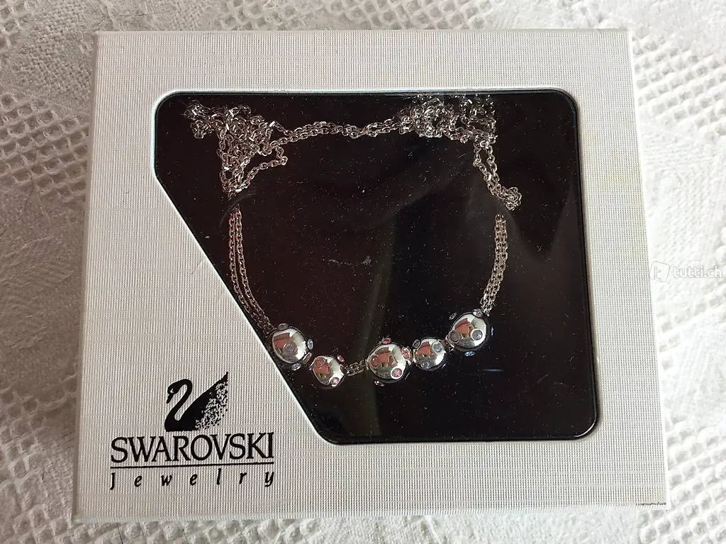 Ältere ungebrauchte Swarovskikette