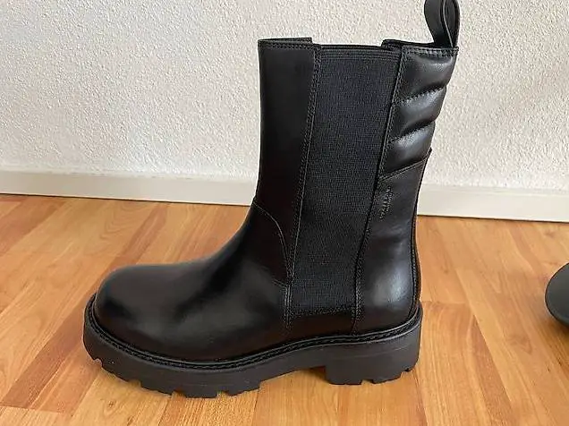 Neue Vagabond Damen Boots, Grösse 39