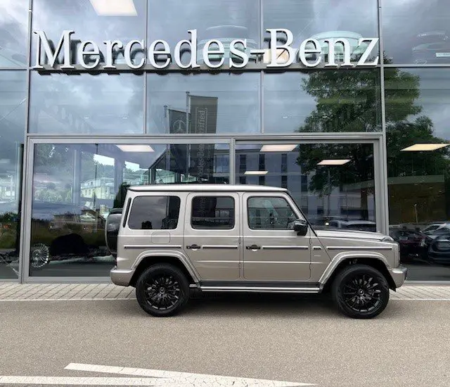 mercedes-benz g 400 d