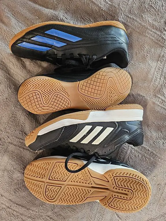 2x Sport Sneaker, Turnschuhe, Adidas, Gr 36