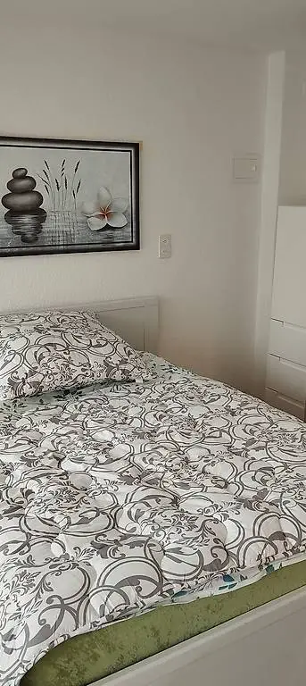 Möbliertes Studio komplett Eingerichtet