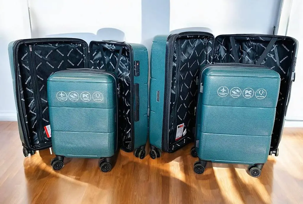 4 teiliges Reisekoffer Koffer Polycarbonat Set GRÜN NEU